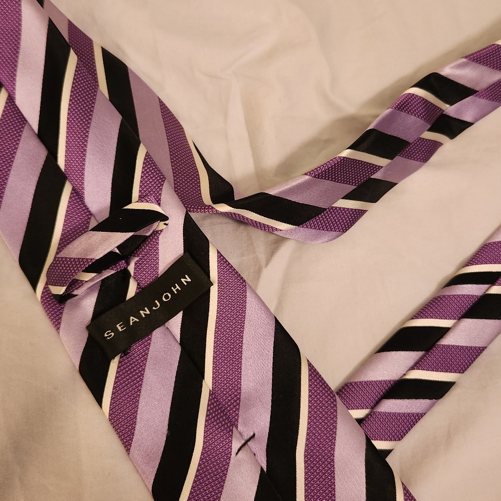 Sean John Purple and Black Striped Tie 100% Silk